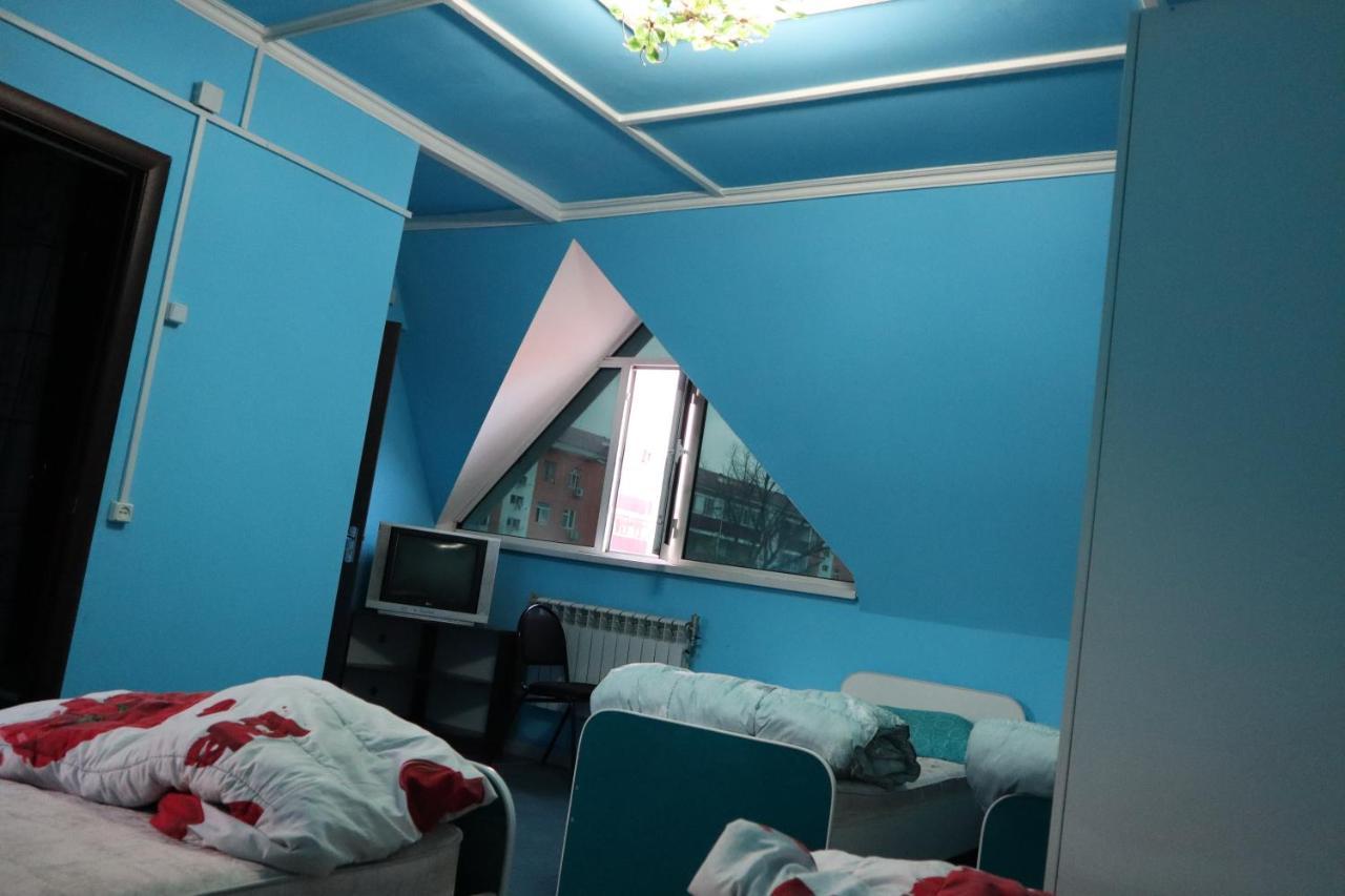 ホテル Ecopana Turkistan エクステリア 写真